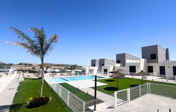 Villa - New Build - BAOS Y MENDIGO - Altaona Golf And Country Village