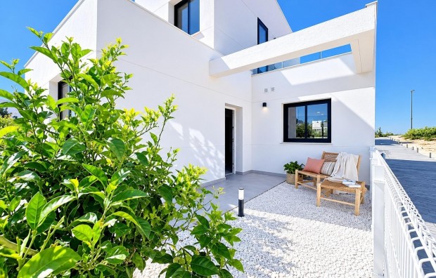 Villa - Nueva construcción  - BAÑOS Y MENDIGO - Altaona Golf