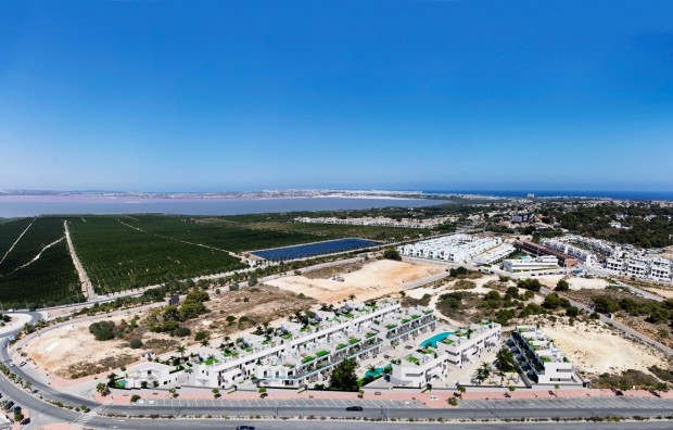 Nueva construcción  - Villa - Torrevieja - Lago jardin