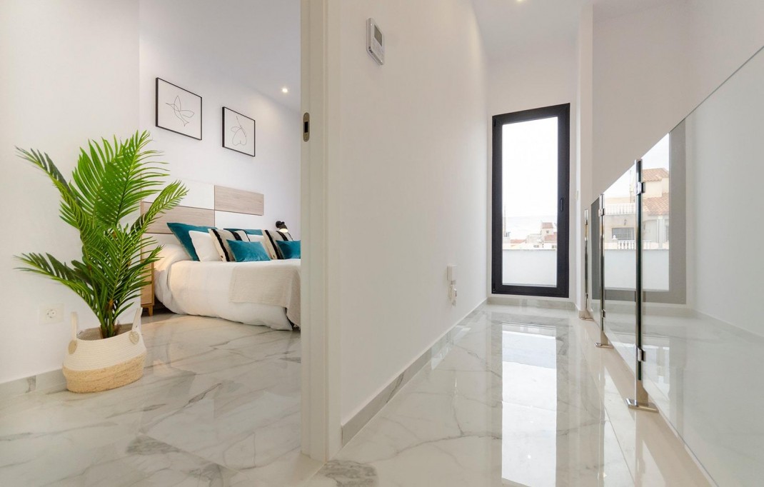 Nueva construcción  - Villa - Torrevieja - Torretas