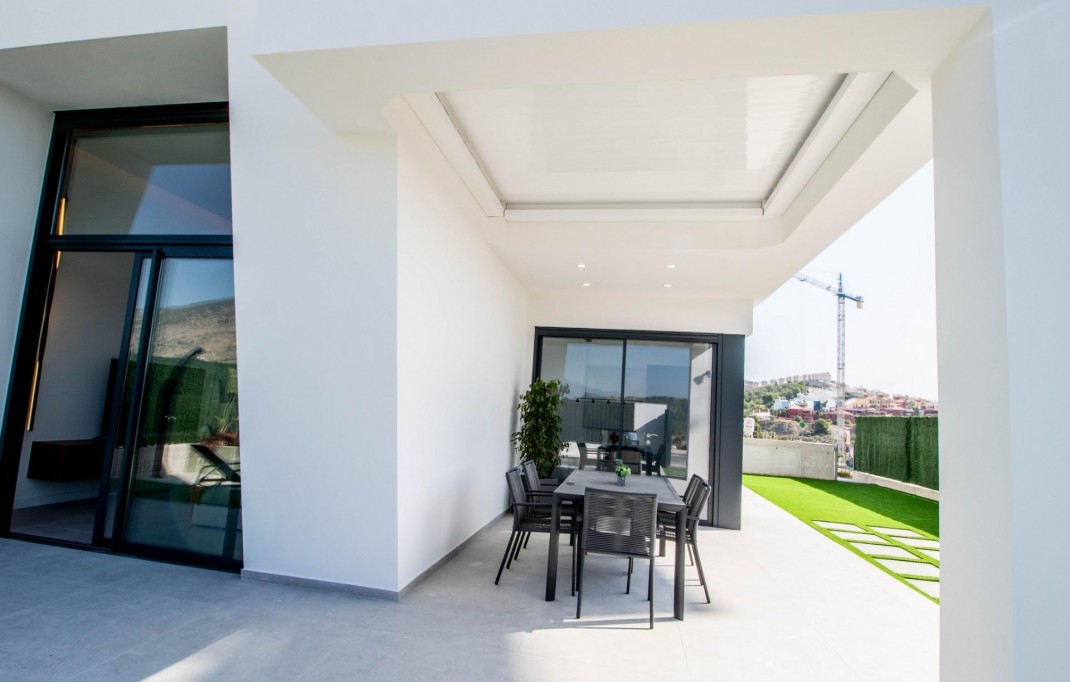 Nueva construcción  - Villa - Finestrat - Golf Piug Campana