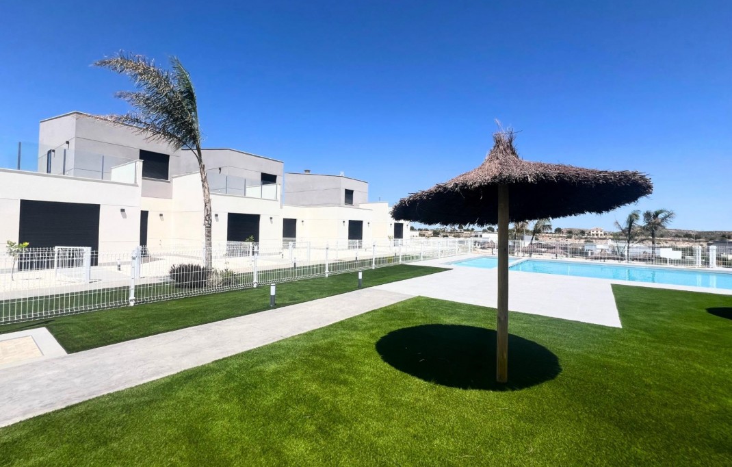 Nueva construcción  - Town House - BAOS Y MENDIGO - Altaona Golf And Country Village