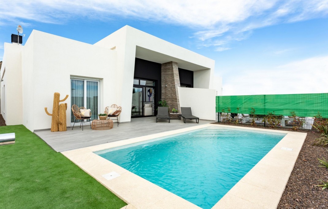 Nueva construcción  - Villa - Algorfa - La finca golf