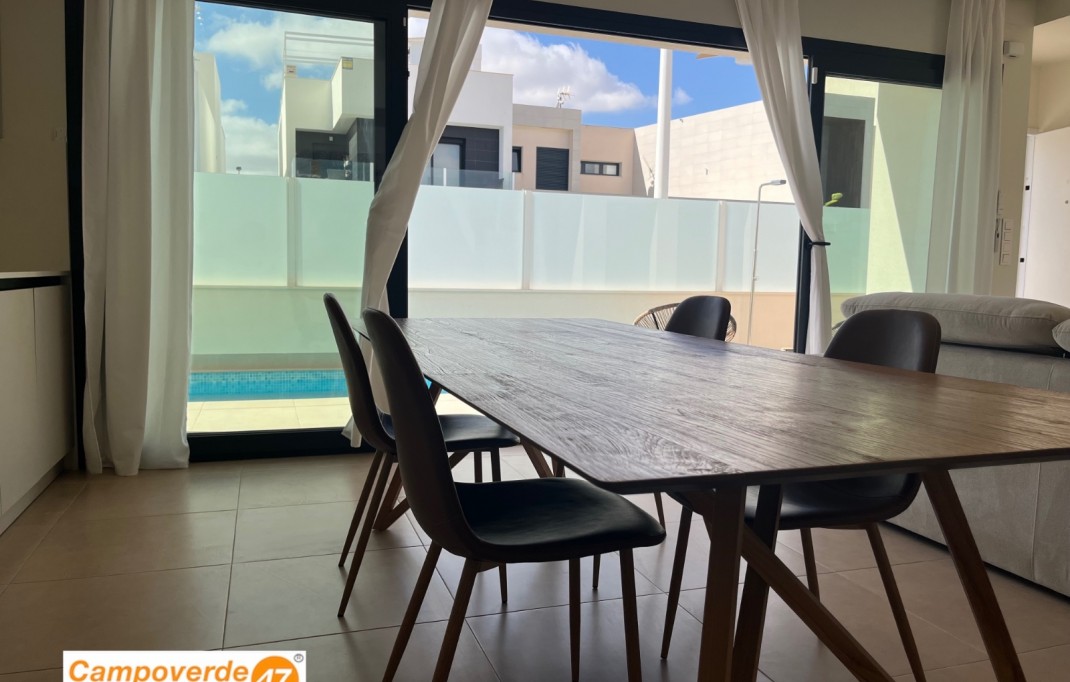 Venta - Villa / Semi pareado - San Pedro del Pinatar - San Pedro del Pinatar pueblo