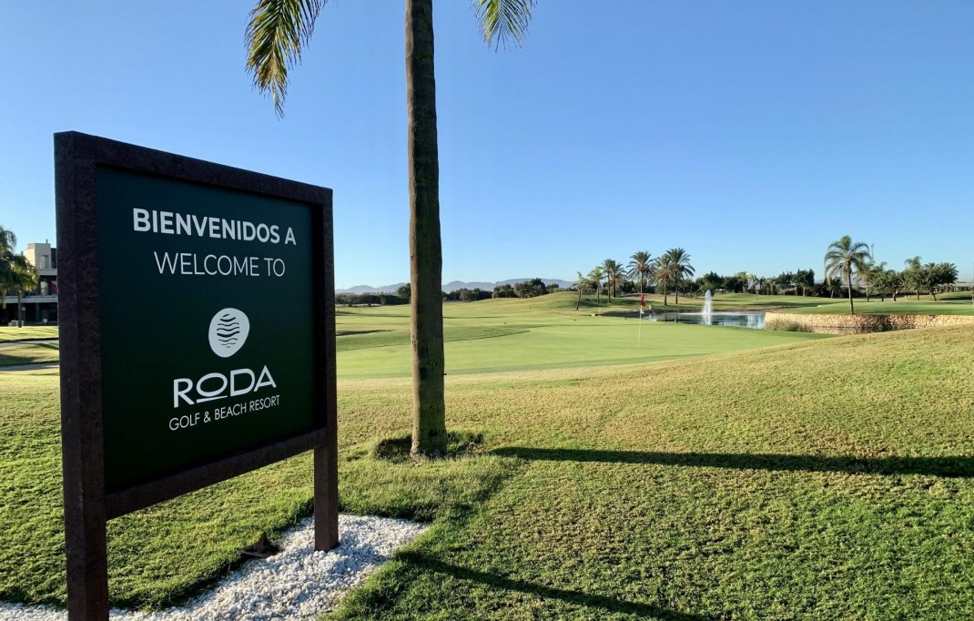 Nueva construcción  - Bungalow - San Javier - Roda Golf