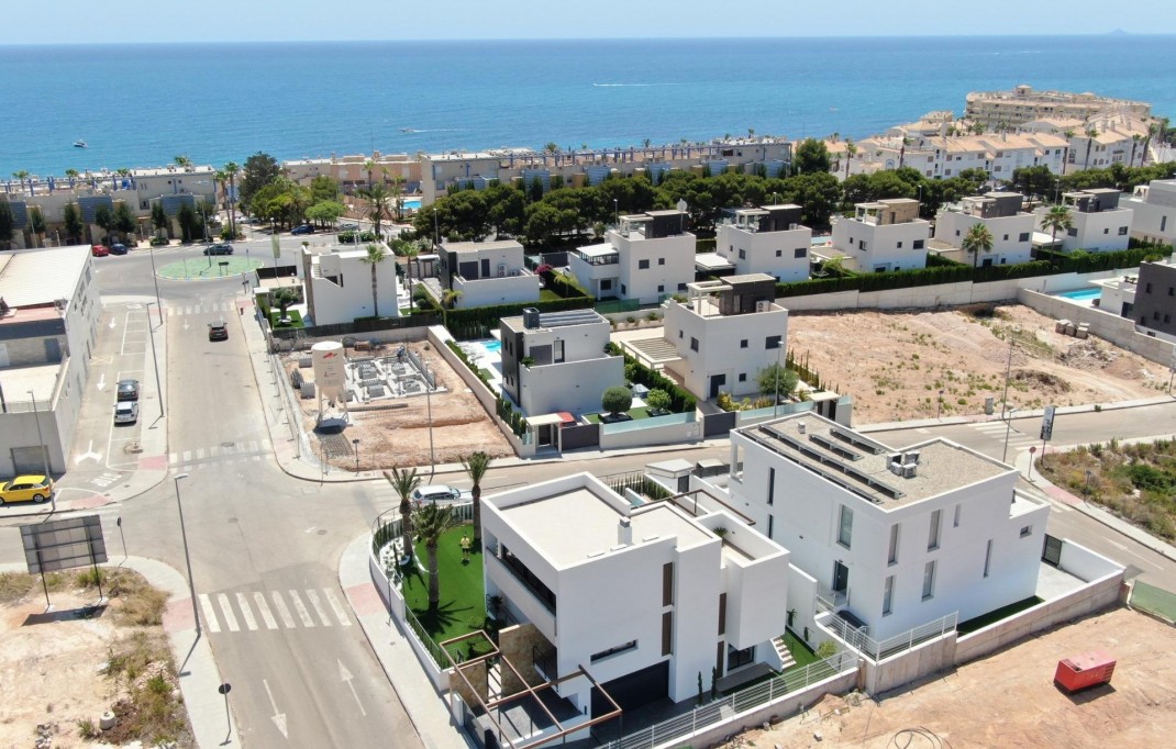 Nieuwbouw - Villa - Orihuela Costa - Campoamor