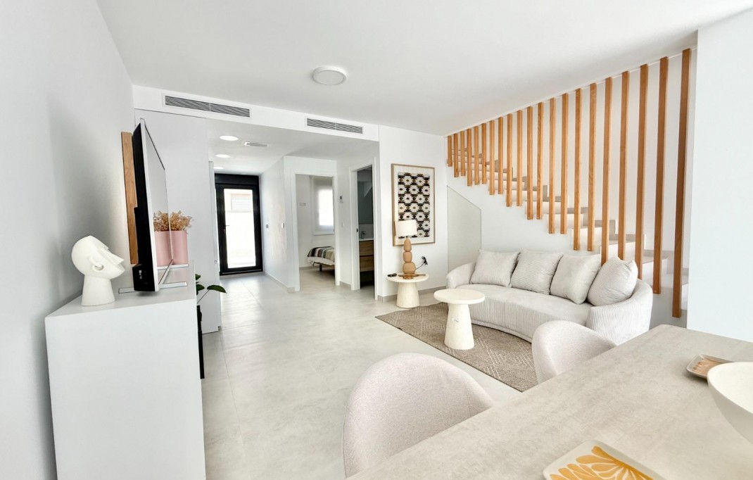 New Build - Town House - Cox - Sin Zona