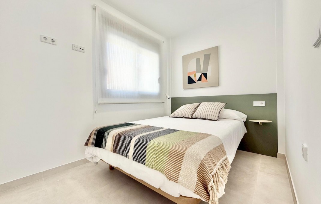 New Build - Town House - Cox - Sin Zona