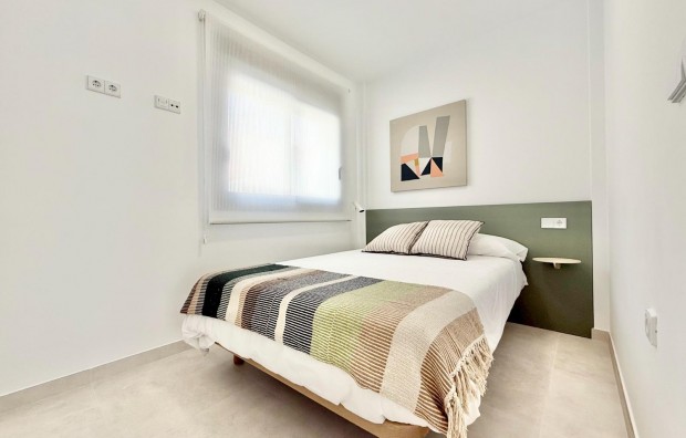 New Build - Town House - Cox - Sin Zona