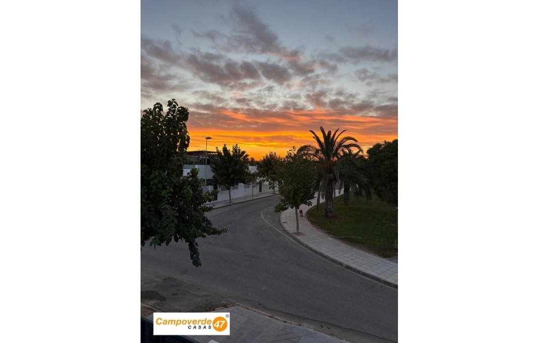 Venta - Villa / Semi pareado - Pilar de la Horadada - pueblo