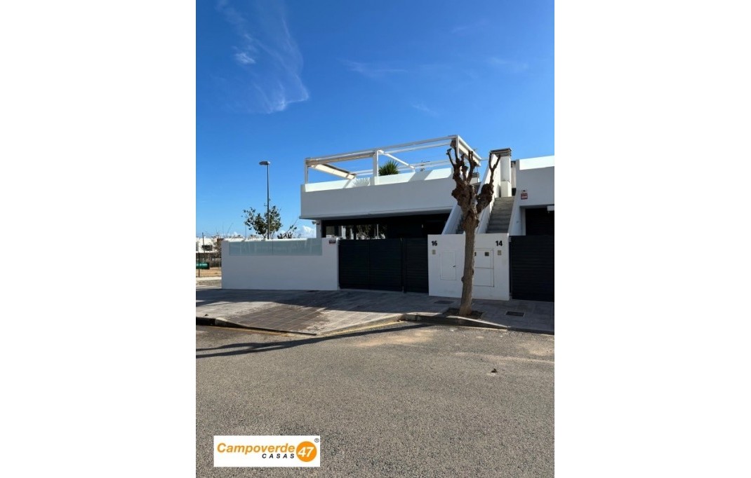 Venta - Villa / Semi pareado - Pilar de la Horadada - pueblo