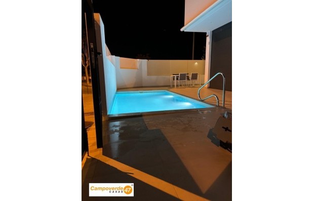 Venta - Villa / Semi pareado - Pilar de la Horadada - pueblo