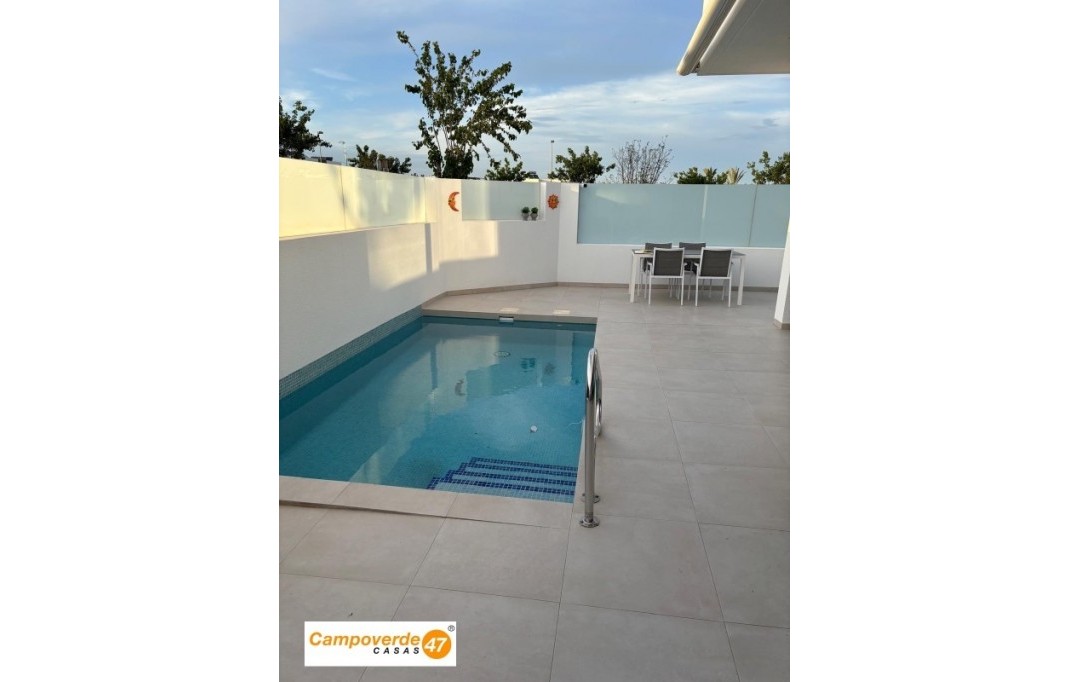 Venta - Villa / Semi pareado - Pilar de la Horadada - pueblo