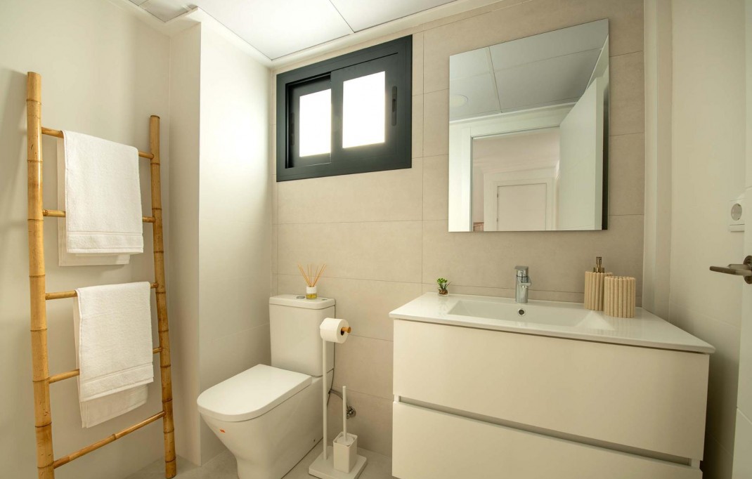 New Build - Bungalow - Cox - San Fernando