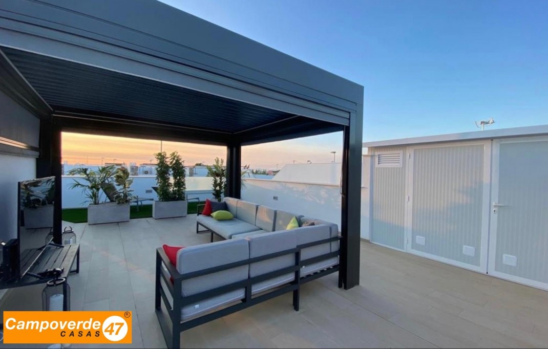 Sales - Villa / Semi semi-detached - Pilar de la Horadada - Zona Pueblo