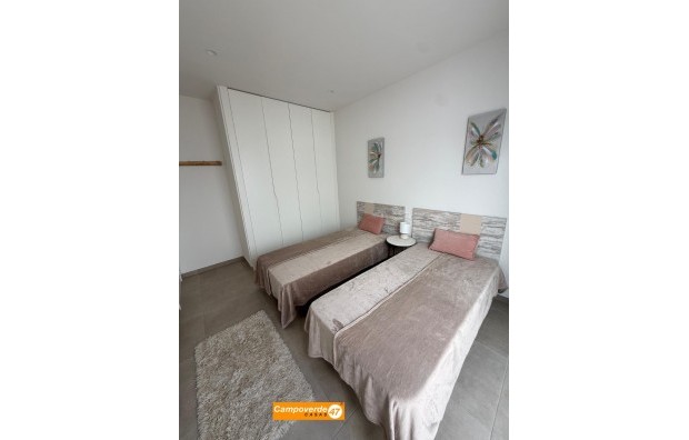 Sales - Villa / Semi semi-detached - Pilar de la Horadada - Zona Pueblo