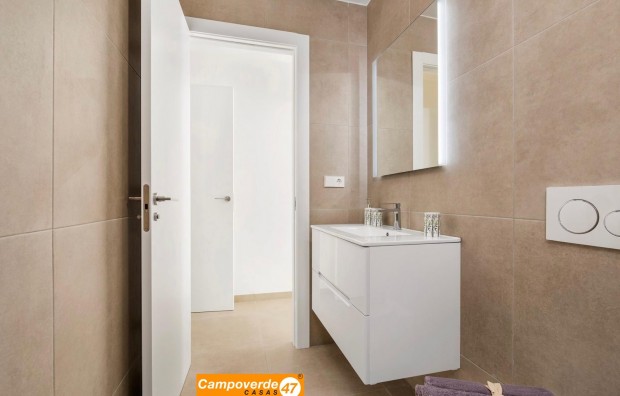 Sales - Villa / Semi semi-detached - Pilar de la Horadada - Zona Pueblo