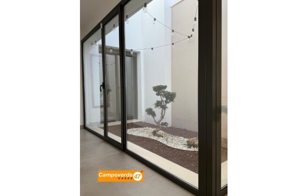 Sales - Villa / Semi semi-detached - Pilar de la Horadada - Zona Pueblo