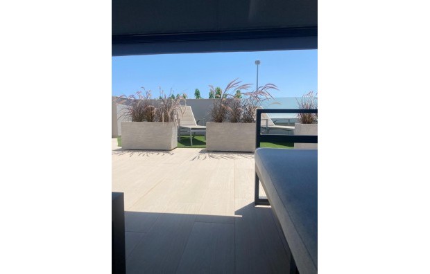 Sales - Villa / Semi semi-detached - Pilar de la Horadada - Zona Pueblo