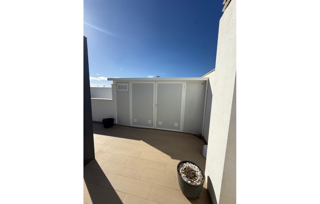 Sales - Villa / Semi semi-detached - Pilar de la Horadada - Zona Pueblo