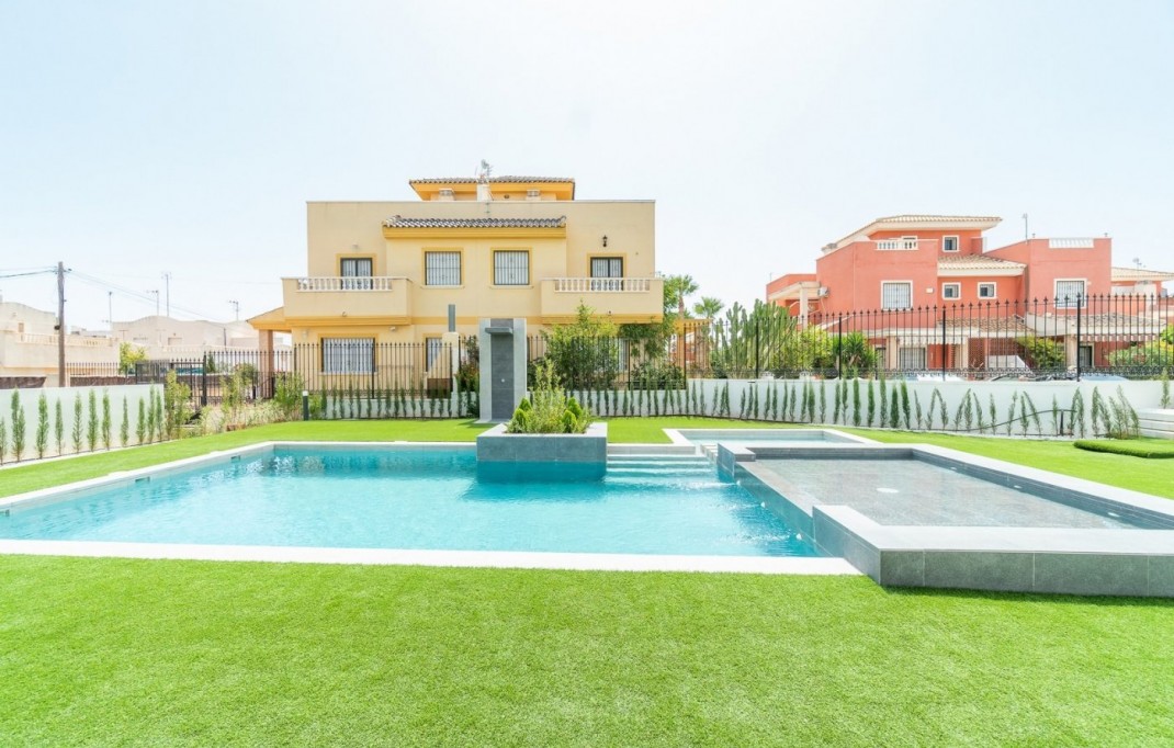 Nieuwbouw - Bungalow - Torrevieja - Los balcones