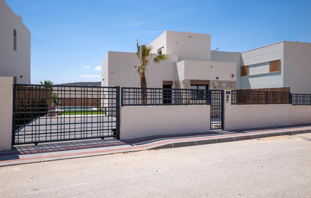 Nueva construcción  - Villa - Algorfa - La finca golf