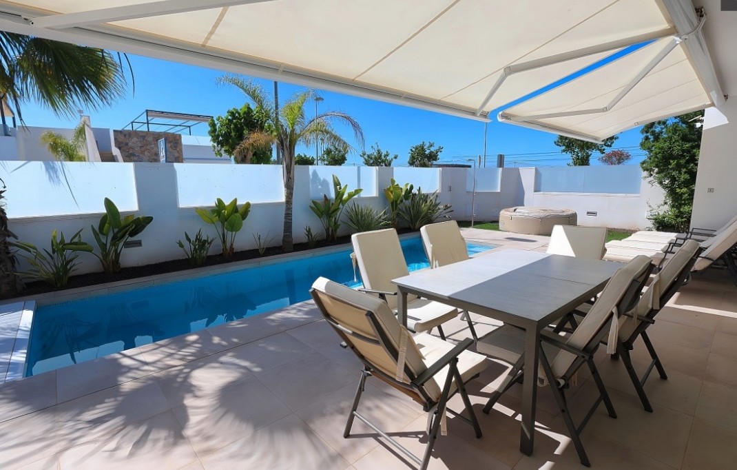 Wederverkoop - Chalet - Pilar de la Horadada - Zona Pueblo