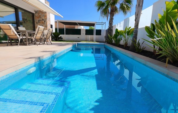 Wederverkoop - Chalet - Pilar de la Horadada - Zona Pueblo