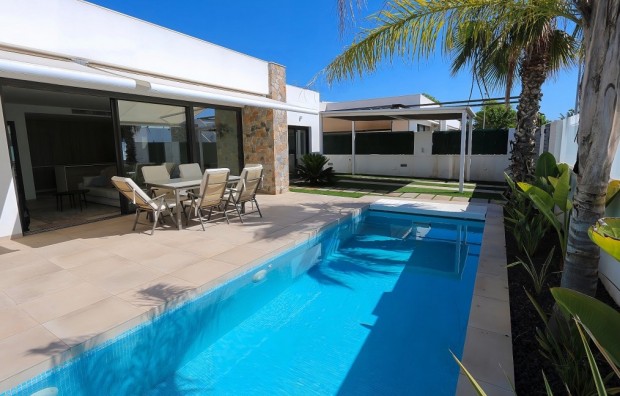 Wederverkoop - Chalet - Pilar de la Horadada - Zona Pueblo