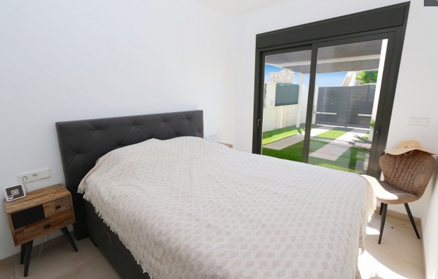 Wederverkoop - Chalet - Pilar de la Horadada - Zona Pueblo
