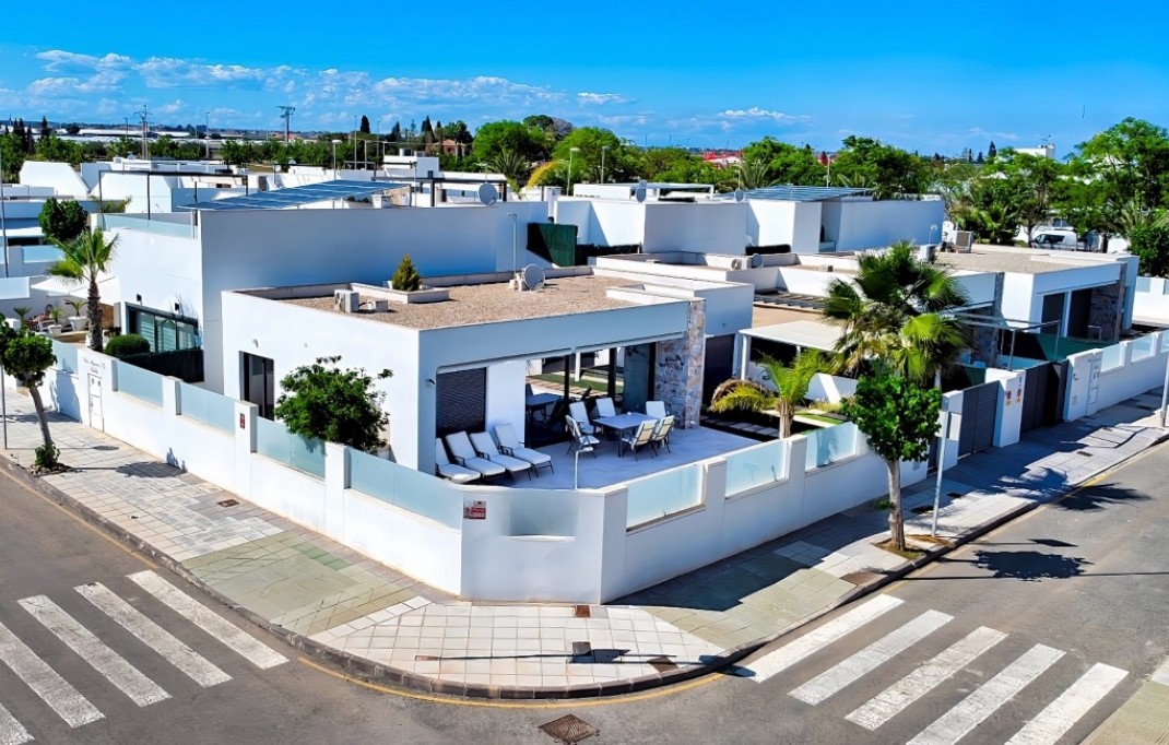Wederverkoop - Chalet - Pilar de la Horadada - Zona Pueblo