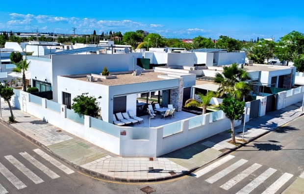 Wederverkoop - Chalet - Pilar de la Horadada - Zona Pueblo