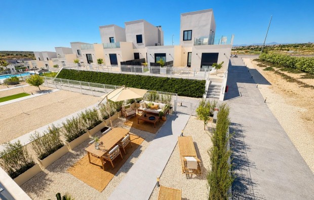 Nueva construcción  - Villa - BAÑOS Y MENDIGO - Altaona Golf