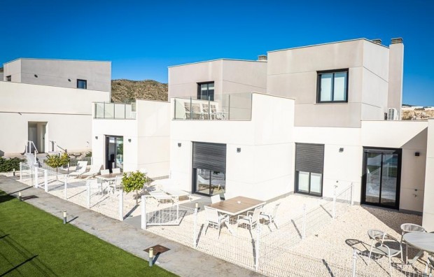 New Build - Town House - BAÑOS Y MENDIGO - Altaona Golf