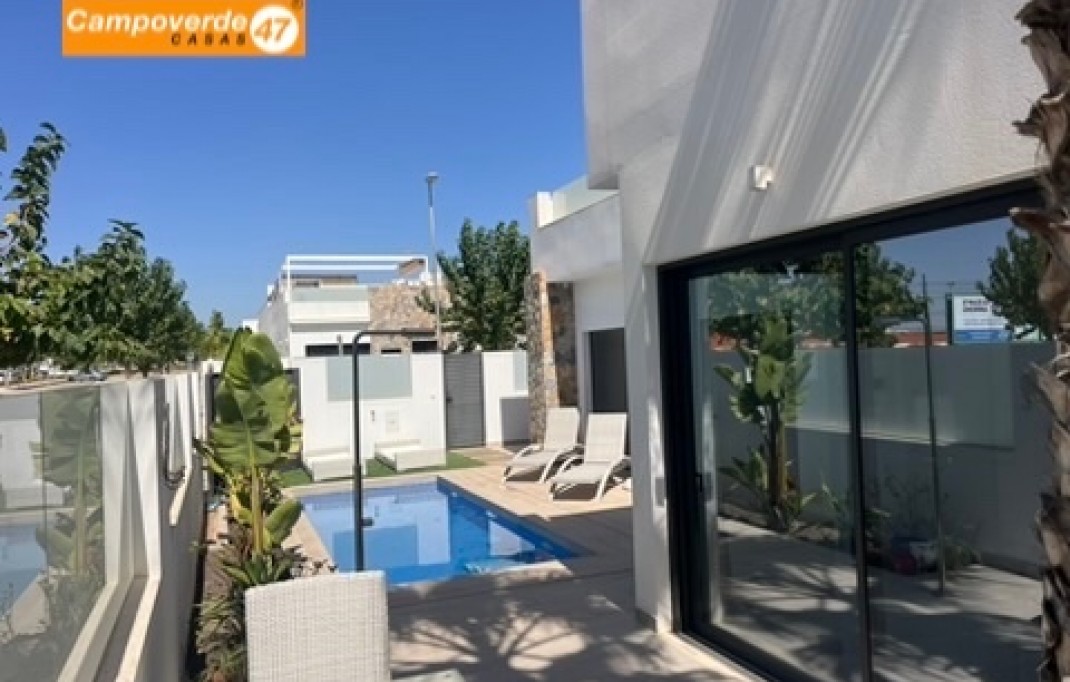Sales - Villa / Semi semi-detached - Pilar de la Horadada - La Rambla