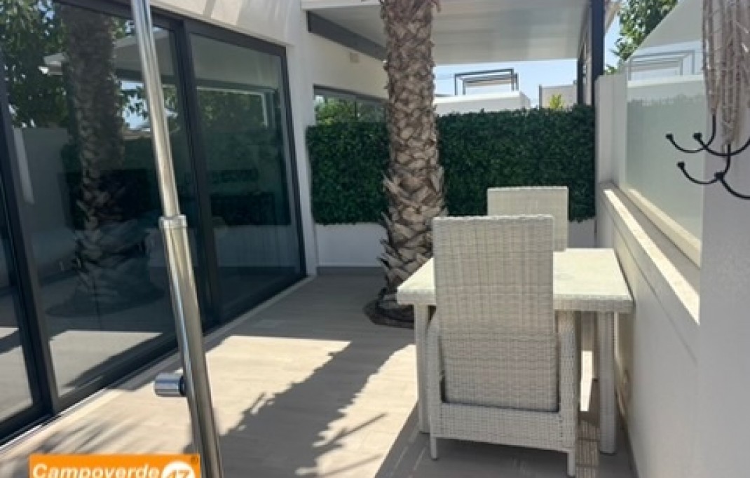 Sales - Villa / Semi semi-detached - Pilar de la Horadada - La Rambla