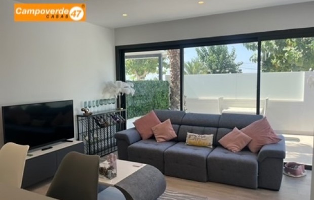 Sales - Villa / Semi semi-detached - Pilar de la Horadada - La Rambla